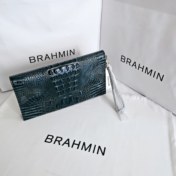 NWT Brahmin ZESTY GREEN Kaia Clutch w/Credit Card Wallet - Picture 7 of 16